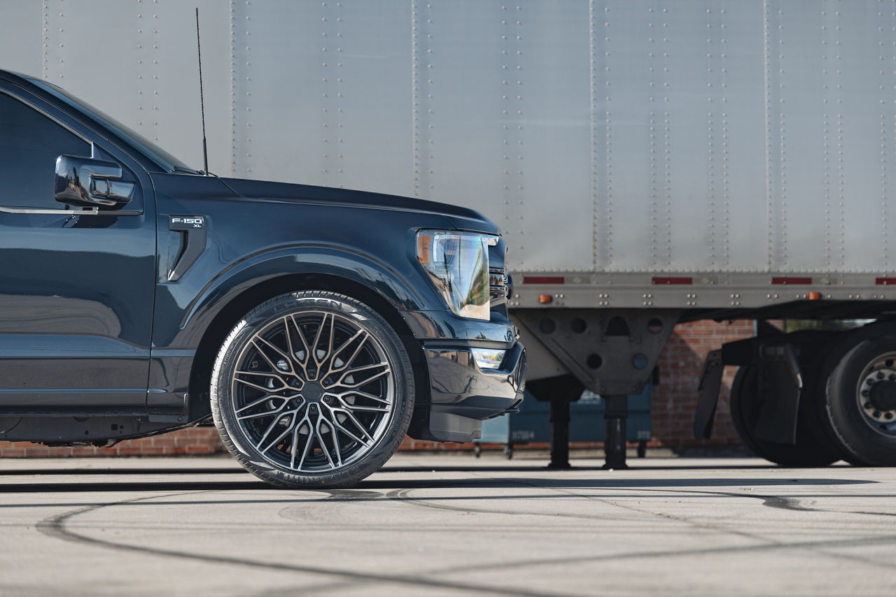 2020 Ford F150 - Niche CALABRIA 6 - Machined | Niche Road Wheels